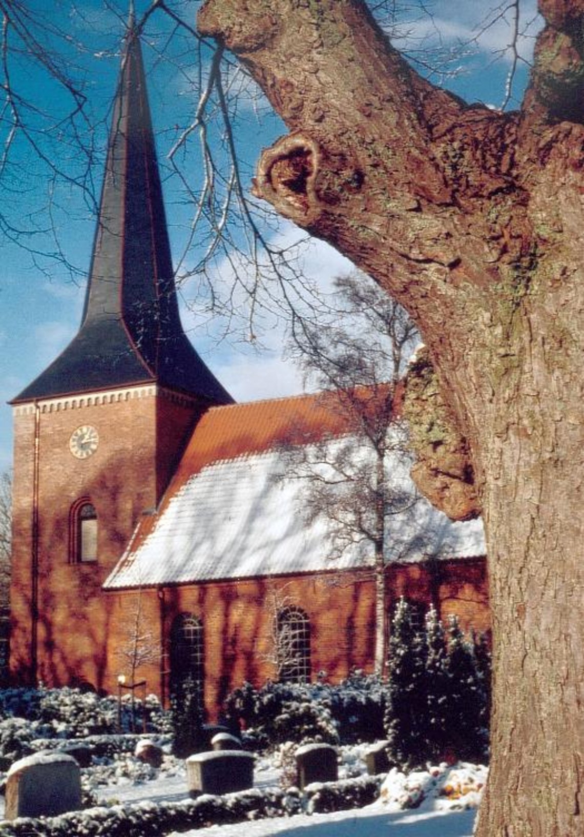 Kirche Hohn